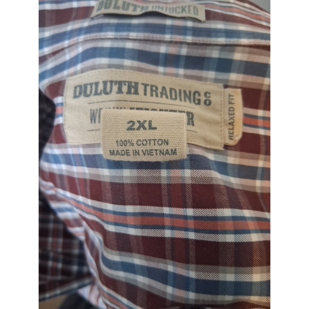 Rugged Duluth Trading Co Button Down Shirt Mens 2XL Burgundy Plaid Untucked Fit - Picture 5 of 8
